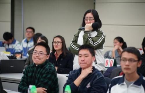 大学这4个专业看似冷门！男生毕业却高薪就业！苦尽甘来！