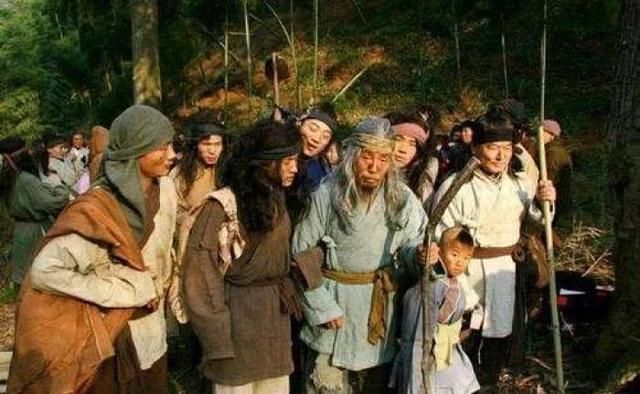 感谢|灾民没饭吃,范仲淹将米价抬高50%,灾民很感谢,千年后专家认可