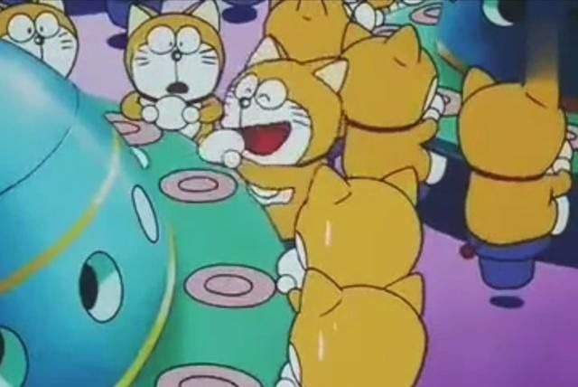 耳朵|原来哆啦A梦一出生并不是蓝色,变色过程也太惨了