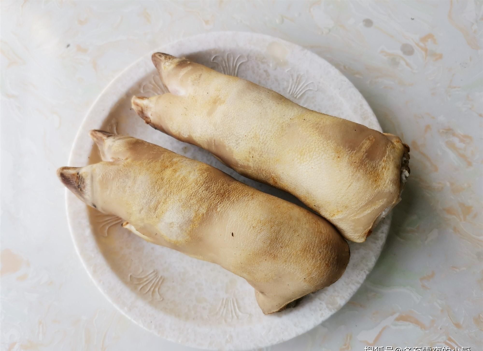 不管南方还是北方，家庭条件好坏，年夜饭必备的一道菜，寓意美好