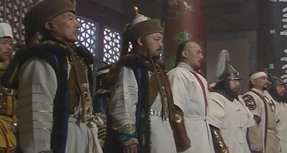 防备|多尔衮辅佐顺治但不取而代之的原因？他在害怕什么？在防备谁？