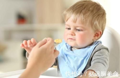 营养均衡|家长给孩子添加辅食,要牢记“4吃3不喝”,孩子吃得营养更健康