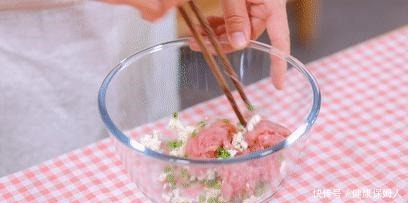 这菜别只会炖炒!补钙补铁、调理脾胃,秋冬一