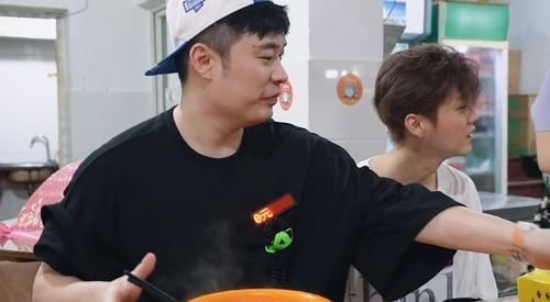 明星|陈赫、鹿晗、邓超吃早餐，看清楚价格后，网友：确定是明星？