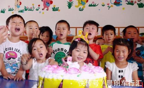 心理健康|孩子在幼儿园过生日买蛋糕,老师要双层的,宝妈的决定出乎意料
