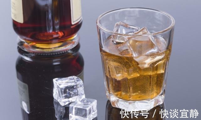 朋友之间|内科大夫提醒：3件事坚持2个月，血管通透，血脂降了，头不晕了