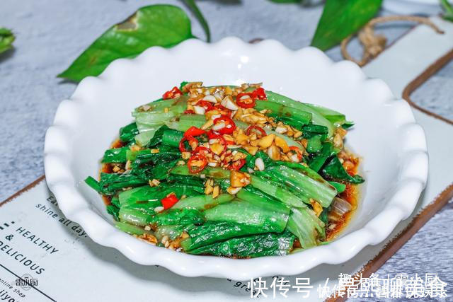 油麦菜|很多人不认识这种蔬菜，每天炒一盘，肠道通畅了，胖人越吃越瘦