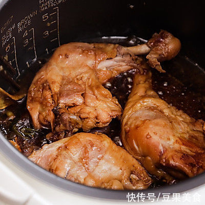 鸡腿|寒冷与温暖之间只差一碗蒜香电饭煲鸡腿