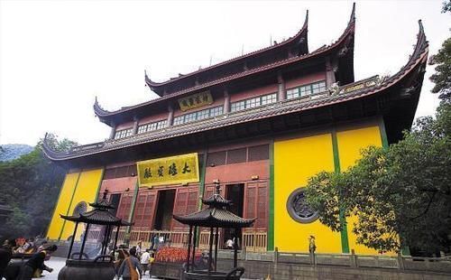 灵隐寺内的一副对联,仅有14个字,却写尽了一生,点醒了多少世人