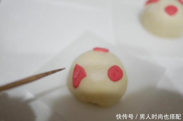 冷冻|自从学会做奶黄包,连吃一周还不够,家人都喜欢,一袋面粉见底了