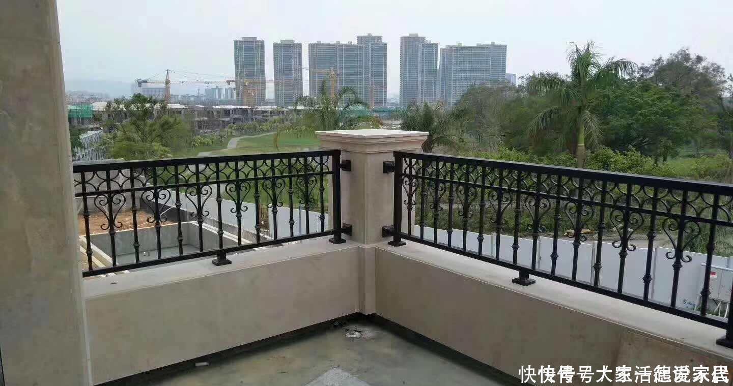 门联窗|该拆的拆,不该拆的不要拆,封闭阳台时的这3处坑,谁入谁后悔