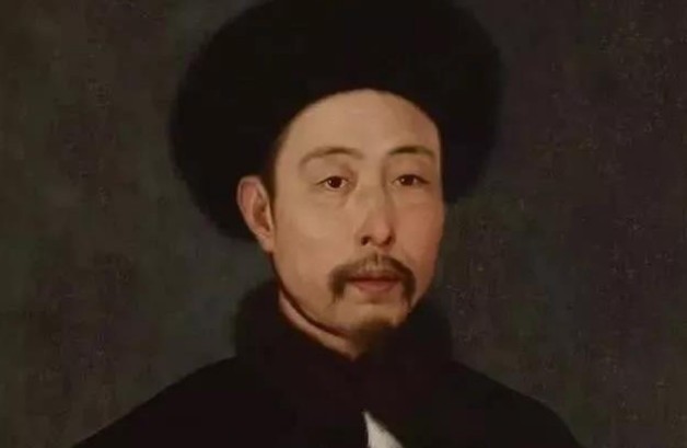 乾隆|罕见乾隆相貌曝光:图四乾隆身着冬装,网友:这不就是一东北大爷