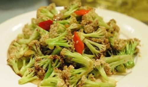 花菜|人到中年，适合吃的好食物，美容养颜，补血润肤，促进肌肤细腻