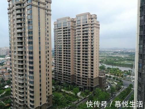 开发商|如果售楼人员说出这4句话,要多考虑再决定,否则多花冤枉钱!