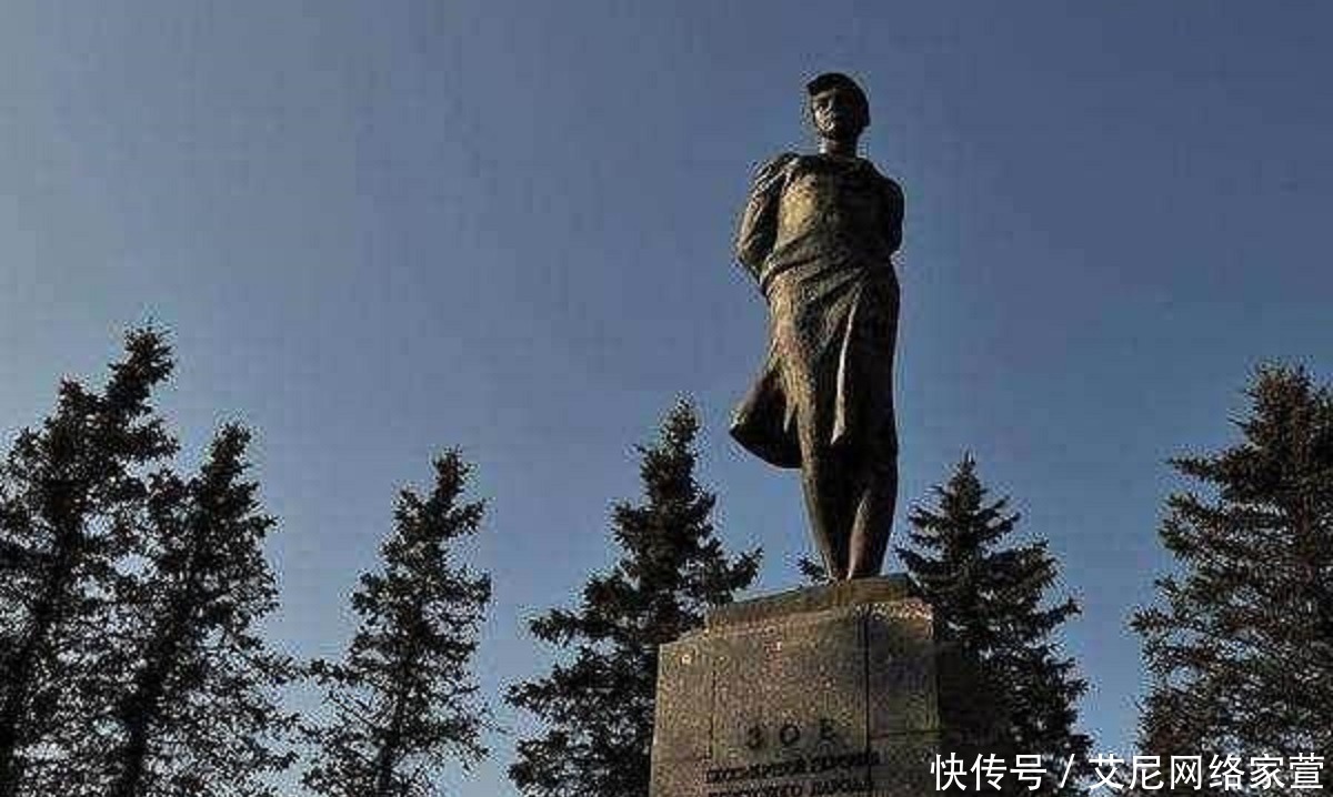 处死|德军332团处死苏联女孩，斯大林下令：对这支德军杀无赦