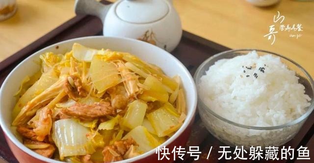 家常|河南大烩菜的家常做法,有菜有肉,做一大锅都不够吃,食材特简单!