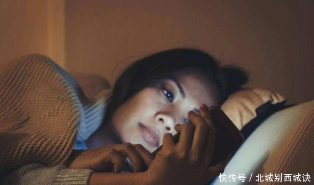 一个人,处于这3种状态时,最好不要说话!