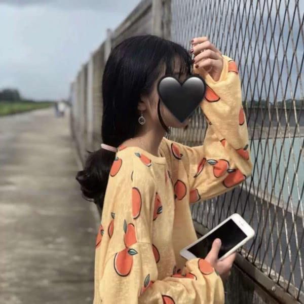 蛋卷头|“没谈过恋爱”的女生,八成都喜欢这“3发型”,难怪异性绕道走