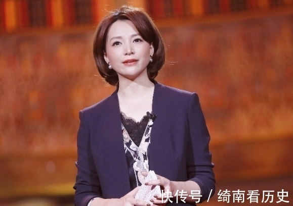 央視一姐董卿,為何連續(xù)四年缺席春晚,背后真正的原因是什么?