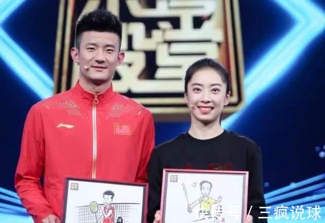 諶龍|恩愛!諶龍攜嬌妻亮相央視節(jié)目,外貌神似王祖賢,31歲保養(yǎng)似少女