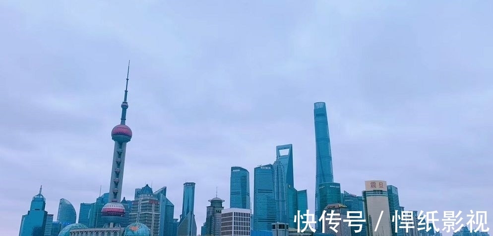 房贷利率|贷款买房,还着30年的房贷是在为银行打工吗?真的还有必要买房?