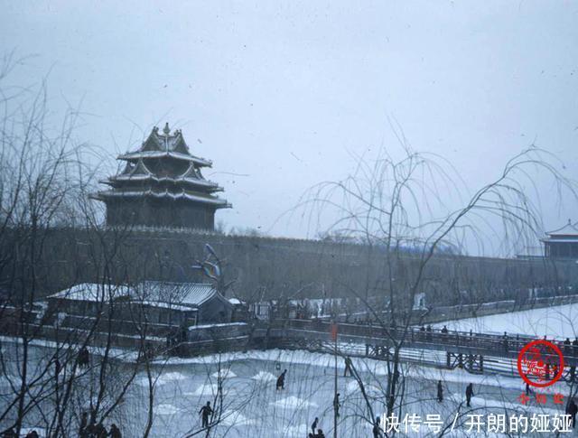 老照片|彩色老照片70年前故宫雪后美景 浓浓的古典味道