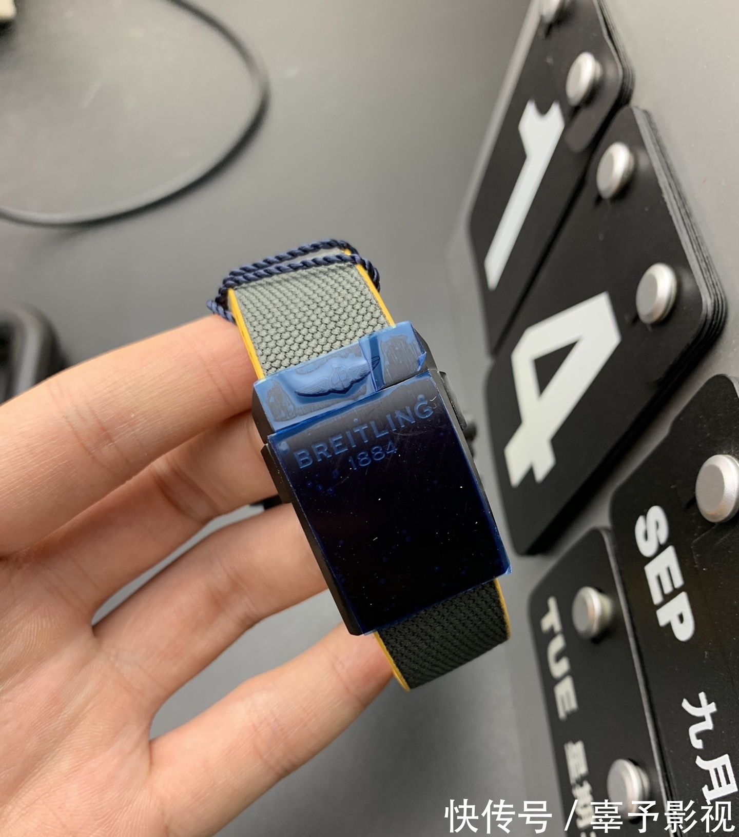 复仇者飓|大富说表:【GF究级新作】百年灵复仇者飓风系列45mm计时码表