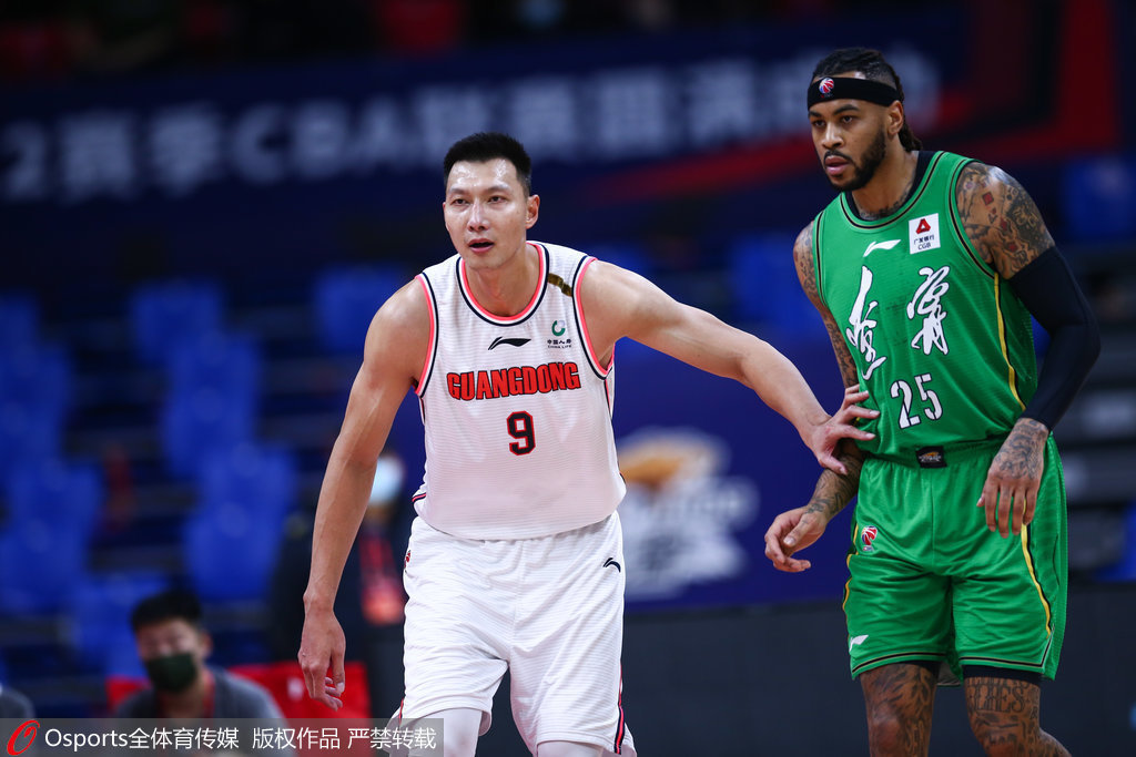 封蓋|送功夫熊貓兩火鍋!易建聯(lián)空砍18+7 創(chuàng)封蓋新高難救主