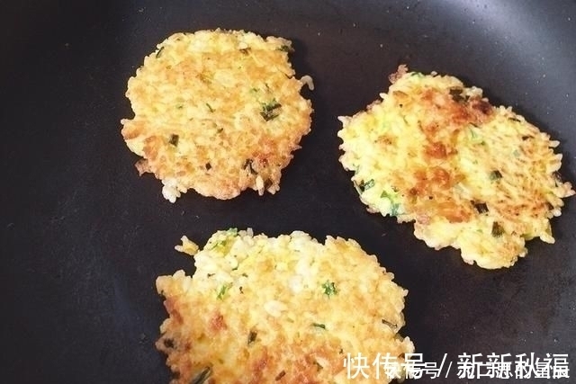 面粉|包子油条靠边站，早餐就吃它，不用面粉，不加水，10分钟上桌，香