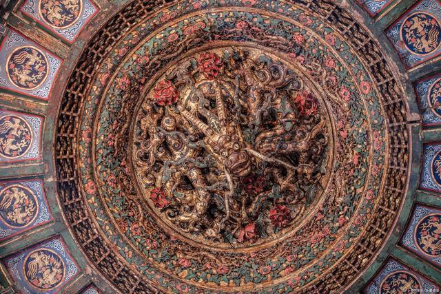 四方形@中国高级天花——藻井,震慑人心的穹顶之美,古代工匠太强了