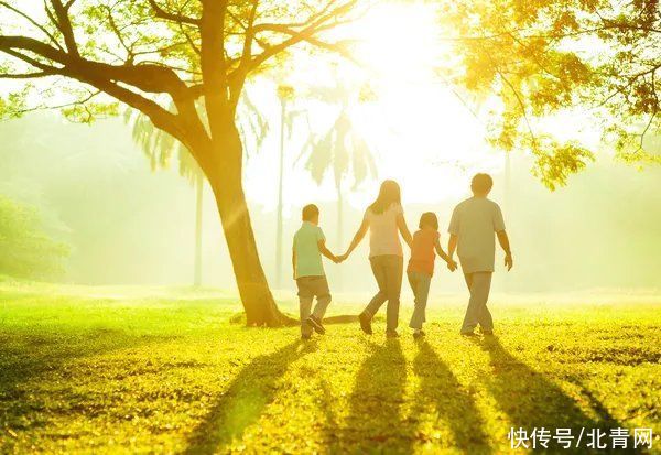晚春养生，牢记“3要3防”！照着做，脾胃好了、湿气散了、小毛病没了
