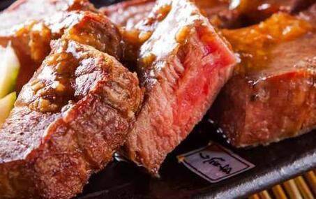 鸡鸭鱼猪牛羊……哪种肉最营养冬天更适合吃的原来是它