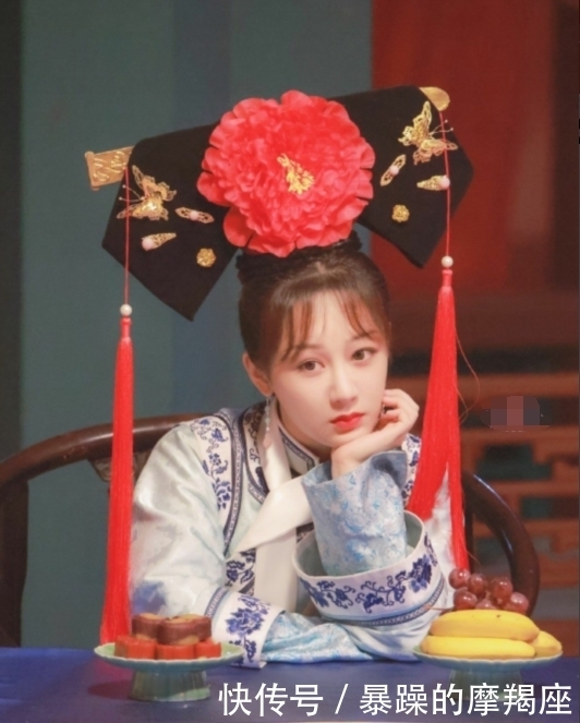 吴彤|在《王牌对王牌》不起眼,到了萌探成团宠,令杨紫黄子韬感慨万千