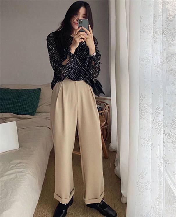 休闲装如何高人一等时尚简约风,让你穿出不俗的衣品