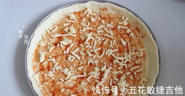 面团|这面食,比包子简单,比大饼好吃,做法灵活,咬一口满嘴香!
