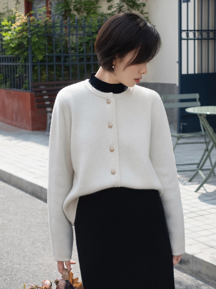 冬季 冬季穿搭没头绪?试试这些温柔甜美的开衫吧,保暖舒适又有气质感