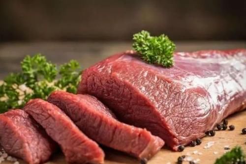 年龄|年龄越大，越要少吃肉？建议50岁后，2种肉不但要吃，还要多吃