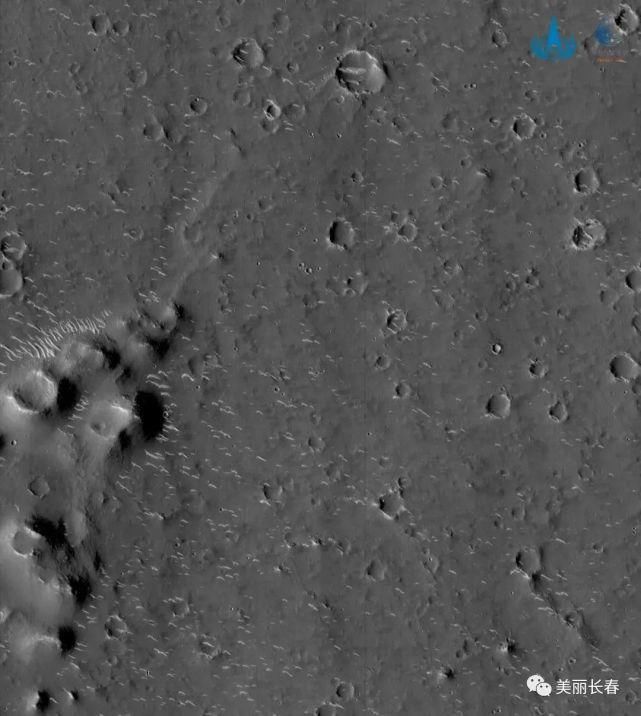 “天问一号”拍摄高清火星影像图 火星“相机”长春造