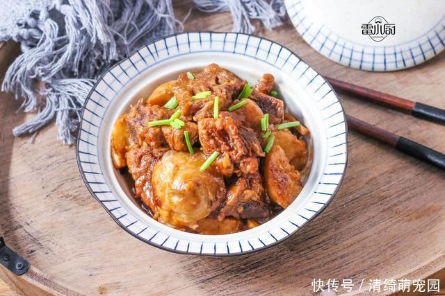  喜欢|红烧排骨，糖醋排骨都靠边，排骨加它一起炖，出锅必光盘！