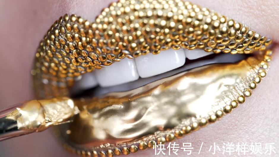 离婚|女子离婚,分“千万家产”,用“黄金”润唇,涂完嘴唇,很受伤