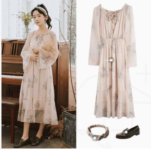 女人|中年女人别总穿减龄风衣服,这几种贵气穿搭,可以试一下