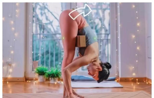 内旋|今天发现一个加深前屈幅度的新方法,小白也适用