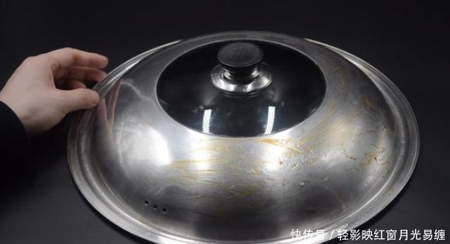 空牙膏管|用完的空牙膏管别扔，放在厨房一年省好几百块，邻居见了个个夸好