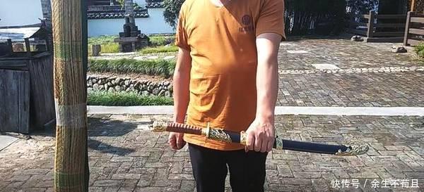 鄢陵#最被低估的两种中国古代战刀,刀型流畅,杀伤力强大,不输唐刀!