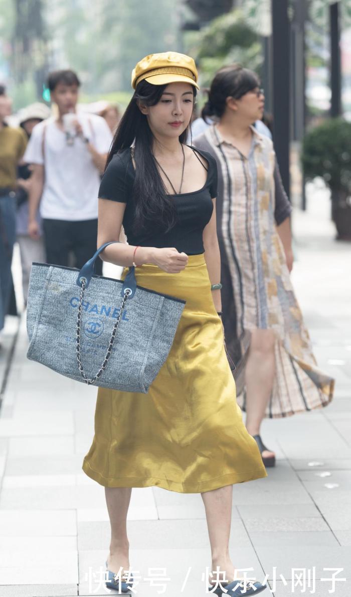 唯美|复古气息的时尚单品,搭配服饰就是紧跟潮流,气质显得清新唯美