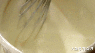 出门下饺子,不如在家炸鲜奶