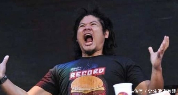  吉尼斯世界之最：最黑的女性，白天也很难分辨清楚她的五官