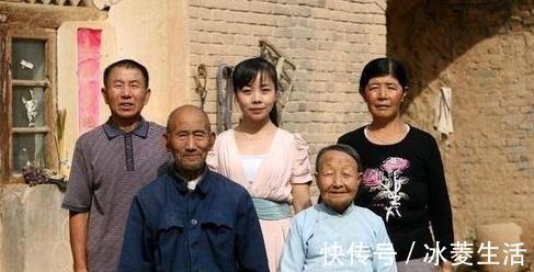 幸福時(shí)刻|國(guó)家一級(jí)演員王二妮,放棄名利回農(nóng)村的背后,揭露上億女性辛酸事