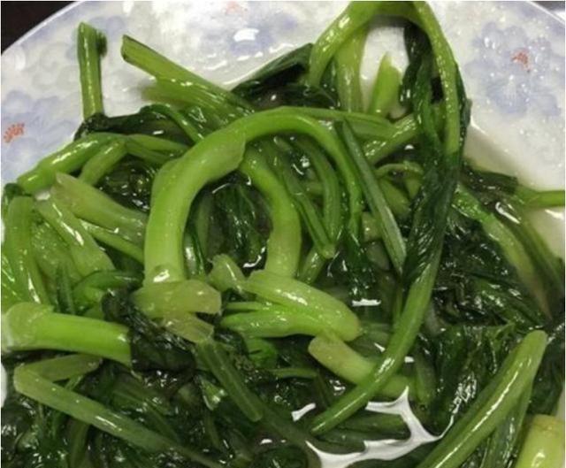 营养均衡|23岁孕妈产妇餐火了,没人伺候自己做饭,网友:能怪谁?