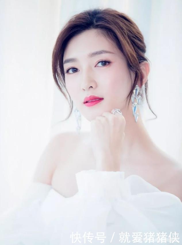 整体|保养得当的女人,总是不会放弃这六个好习惯,着重提升整体年轻感